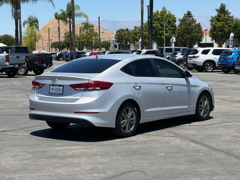 Used 2018 Hyundai Elantra Value Edition FWD image 5