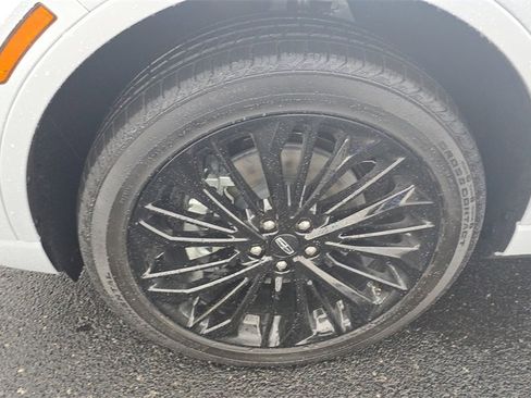 Used 2025 Lincoln Corsair Grand Touring w/ Jet Appearance Package image 10