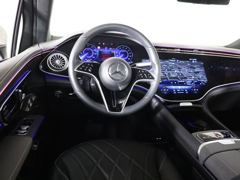 Certified 2023 Mercedes-Benz EQS 580 4MATIC SUV image 31