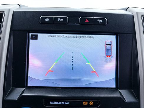 Used 2019 Ford F350 Lariat AWD/4WD image 9