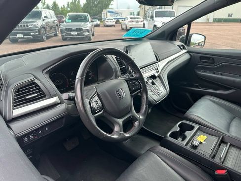 Used 2025 Honda Odyssey Sport-L image 2