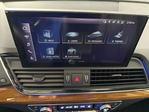 Used 2023 Audi Q5 2.0T Premium w/ Convenience Package image 31