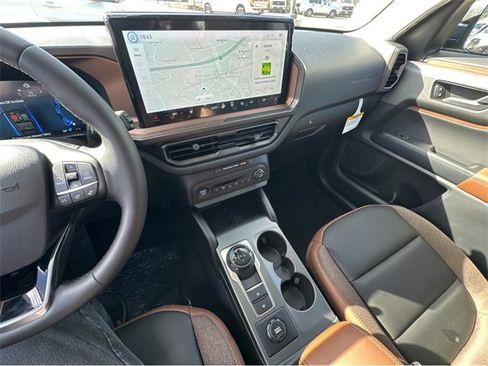 New 2025 Ford Bronco Sport Outer Banks w/ Outer Banks Tech Package+ image 17