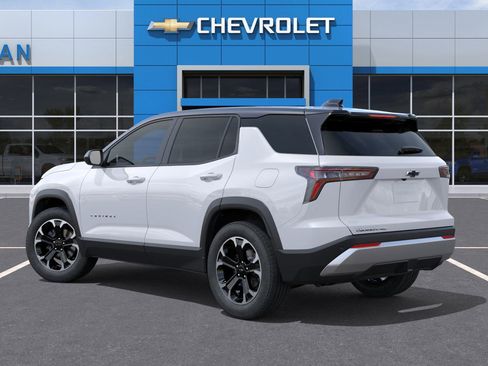 New 2026 Chevrolet Equinox LT image 3