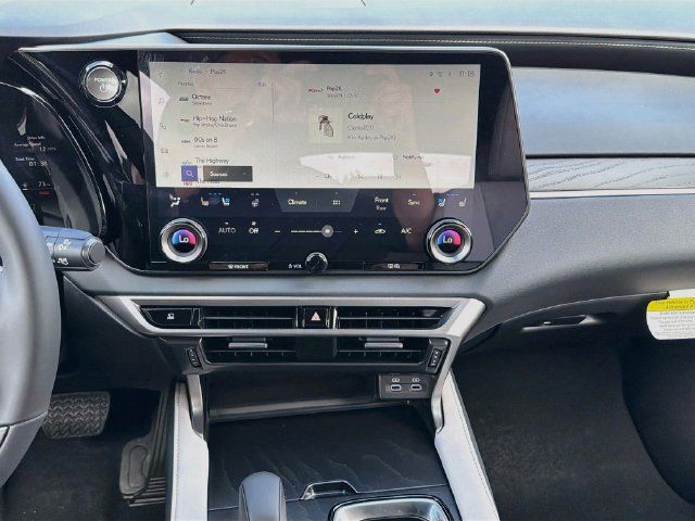 New 2026 Lexus RX 350h w/ Convenience Package AWD/4WD image 29