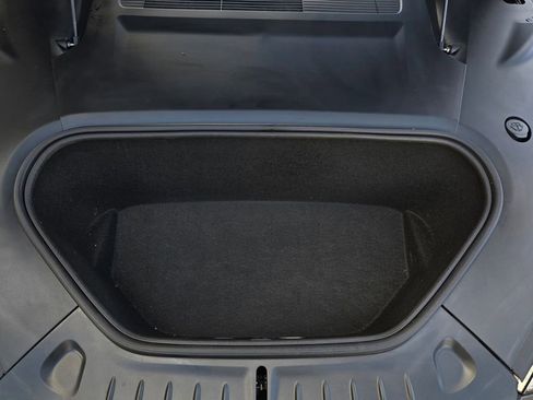 Used 2023 Tesla Model S Standard Range image 33