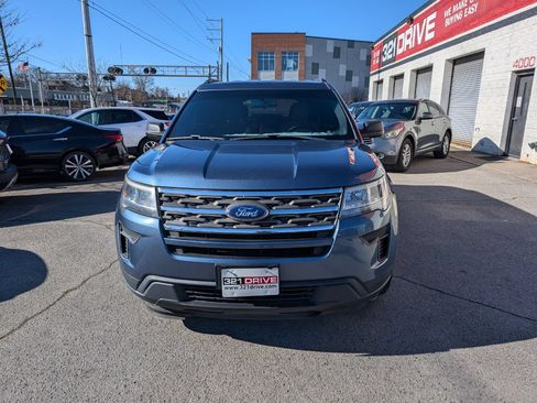Used 2018 Ford Explorer FWD image 3