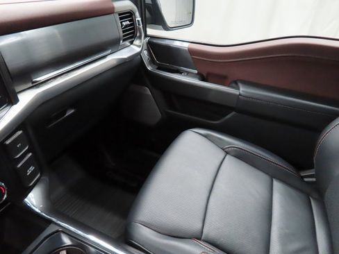 Used 2023 Ford F150 Lariat image 26