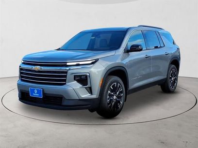 New 2026 Chevrolet Traverse LT w/ Sun and Wheel Package