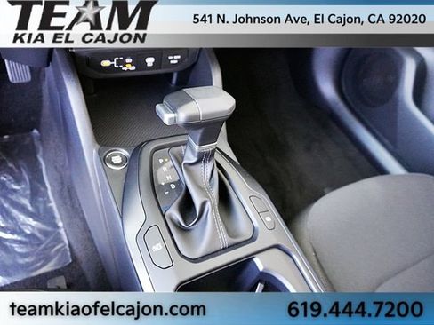 New 2026 Kia K4 FWD image 32