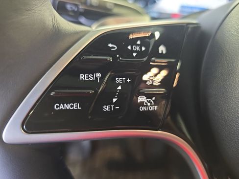 New 2026 Mercedes-Benz GLE 350 4MATIC image 17