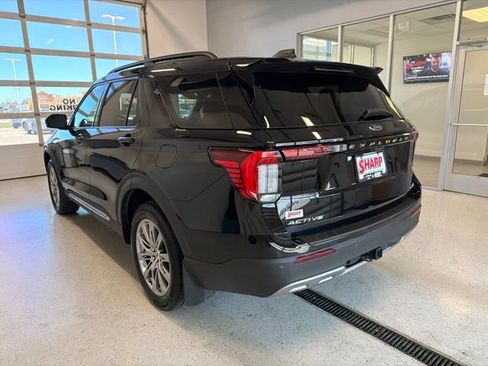 Used 2025 Ford Explorer Active w/ Active Comfort Package AWD/4WD image 6