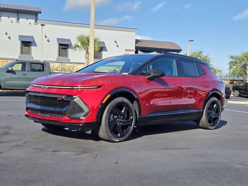 New 2026 Chevrolet Equinox EV RS image 2