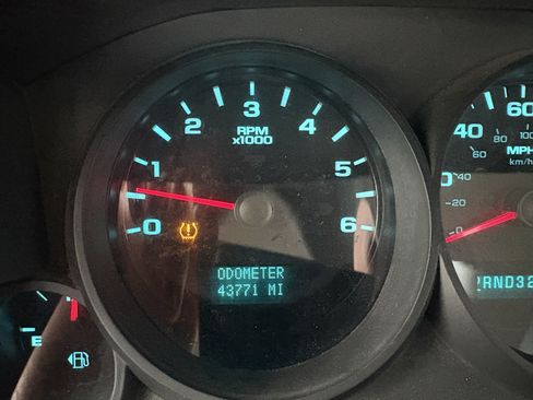 Used 2007 Chevrolet Silverado 1500 W/T RWD image 10
