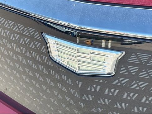 New 2026 Cadillac Vistiq Sport w/ LPO, Floor Liner Package AWD/4WD image 34