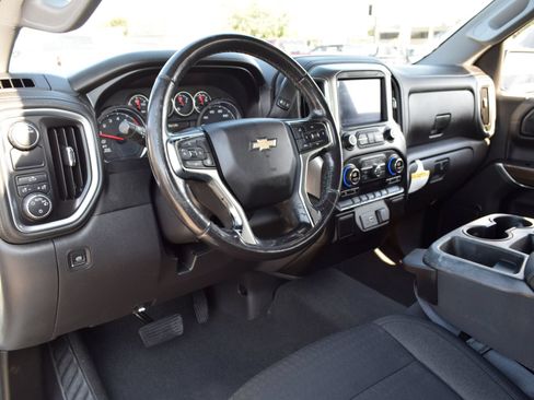 Used 2021 Chevrolet Silverado 1500 LT RWD image 14