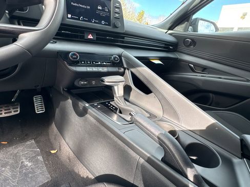 Certified 2026 Hyundai Elantra Sport FWD image 29