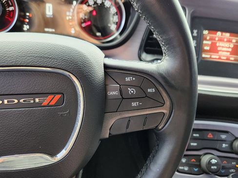 Used 2017 Dodge Challenger SXT w/ Cold Weather Group RWD image 31