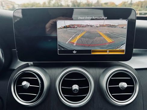 Used 2021 Mercedes-Benz C 300 4MATIC Sedan image 16