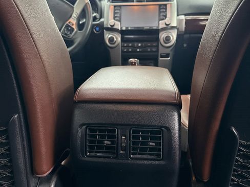 Used 2020 Toyota 4Runner Limited image 14