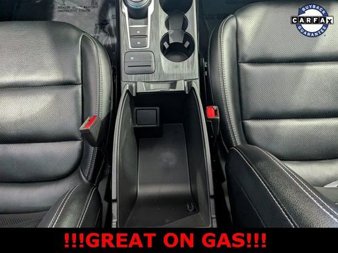 Used 2022 Ford Escape SEL w/ Class II Trailer Tow Package image 29