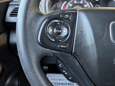 Used 2016 Honda CR-V LX image 21