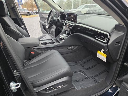 Certified 2025 Acura MDX FWD image 26