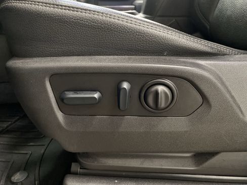 Used 2023 GMC Sierra 2500 Denali w/ Denali Ultimate Package AWD/4WD image 14