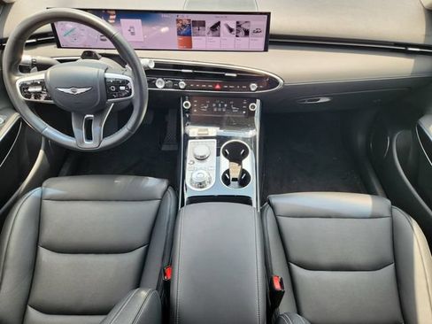 Used 2026 Genesis GV70 2.5T AWD/4WD image 18