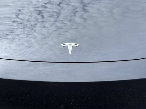 Used 2024 Tesla Model 3 Long Range AWD/4WD image 38