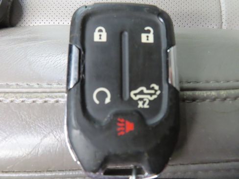 Used 2020 Chevrolet Silverado 2500 LTZ w/ LTZ Premium Package image 74