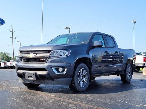 Used 2017 Chevrolet Colorado Z71 AWD/4WD image 8