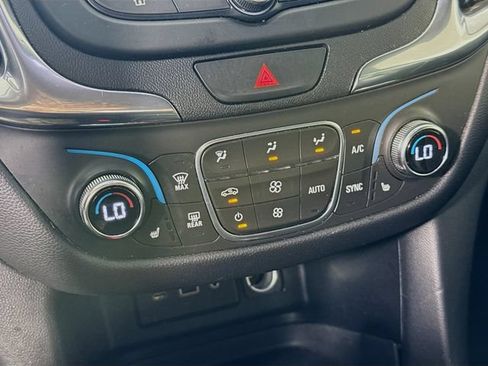 Used 2020 Chevrolet Equinox LT w/ Midnight Edition FWD image 20