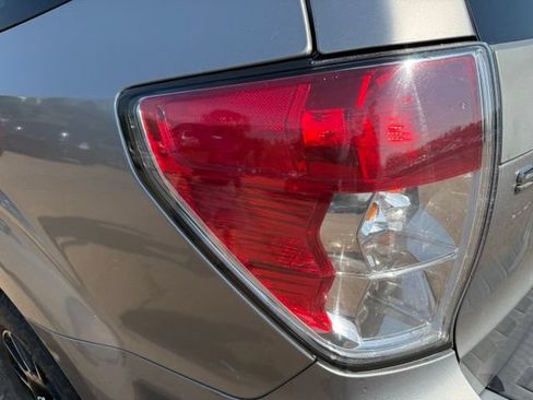 Used 2010 Subaru Forester 2.5X Premium AWD/4WD image 19