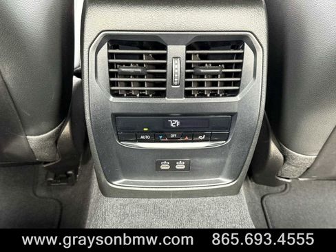 Used 2025 BMW 330i Sedan image 64