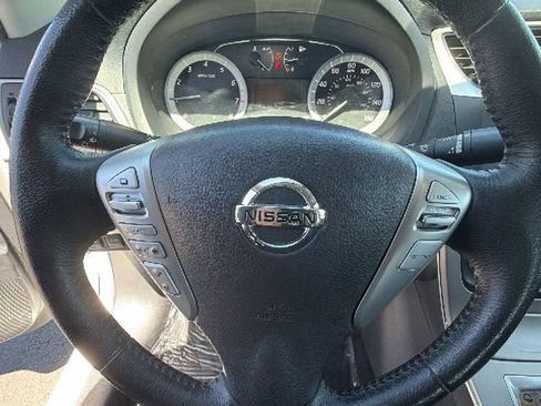 Used 2015 Nissan Sentra SV w/ Style Package FWD image 18