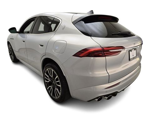 Used 2024 Maserati Grecale GT image 10