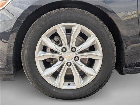 Used 2023 Chevrolet Malibu LT image 24