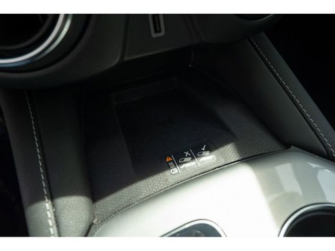 Used 2024 Chevrolet Blazer LT w/ Convenience Package FWD image 28