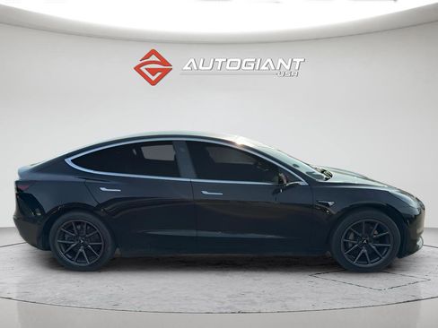 Used 2020 Tesla Model 3 Standard Range RWD image 5