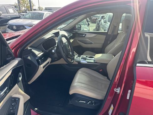 Used 2024 Acura MDX SH-AWD w/ Technology Package image 8