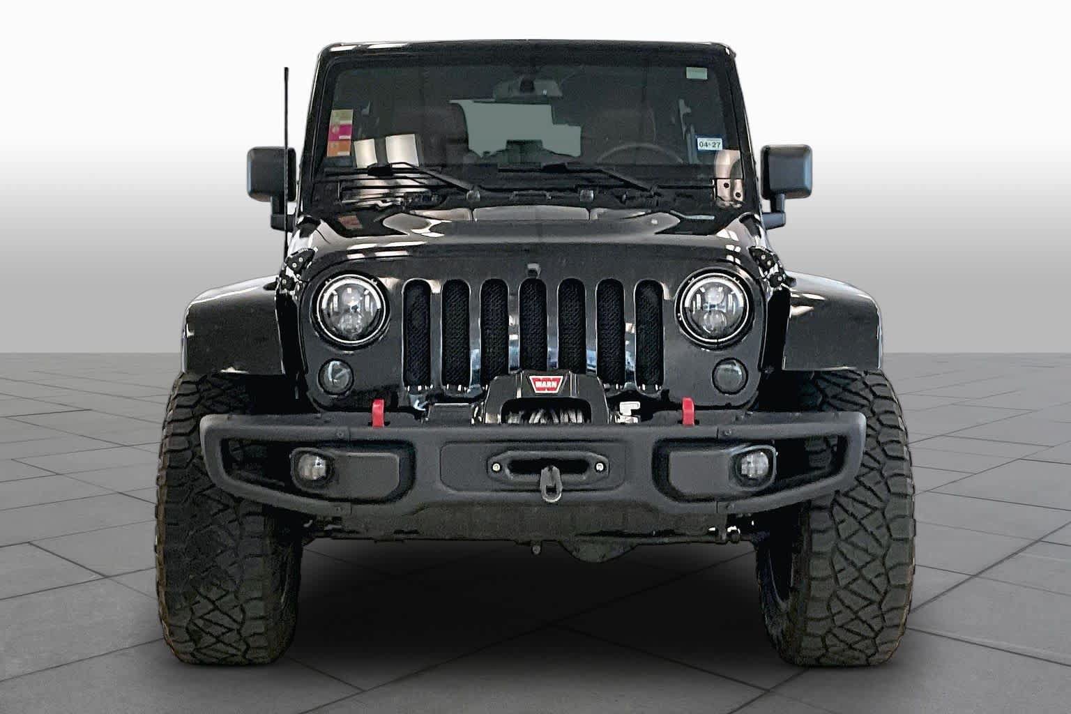 Used 2013 Jeep Wrangler Unlimited Rubicon AWD/4WD image 3