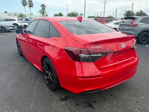 Used 2025 Honda Civic Sport image 5