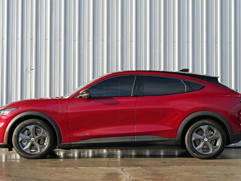 Used 2023 Ford Mustang Mach-E Select image 8