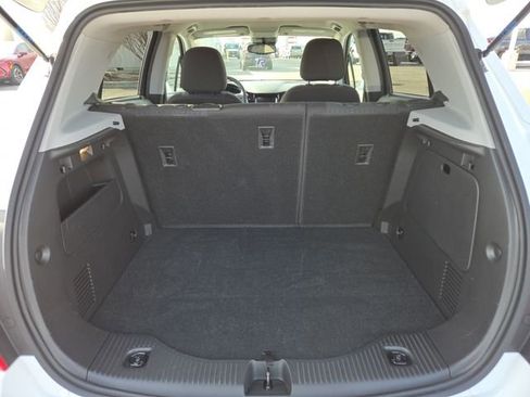 Used 2022 Chevrolet Trax LS w/ Tint and Cruise Package image 20