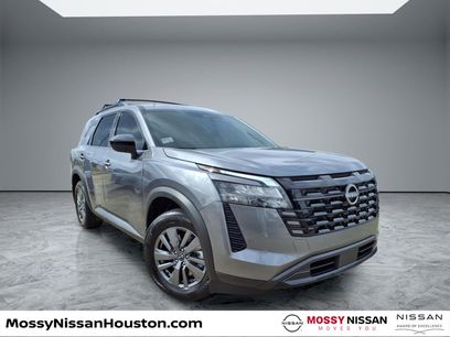 New 2026 Nissan Pathfinder SV