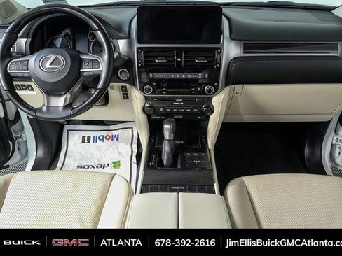 Used 2023 Lexus GX 460 Luxury image 17