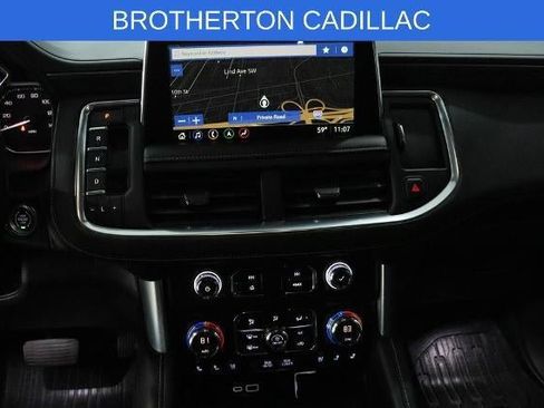Used 2021 GMC Yukon SLT w/ SLT Premium Package AWD/4WD image 23