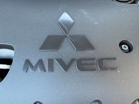 Used 2021 Mitsubishi Outlander Sport SE image 35