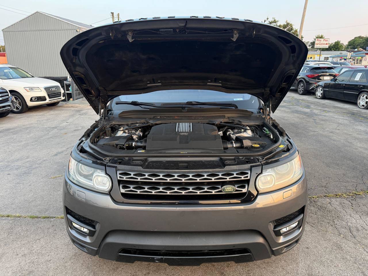Used 2016 Land Rover Range Rover Sport SE AWD/4WD image 50
